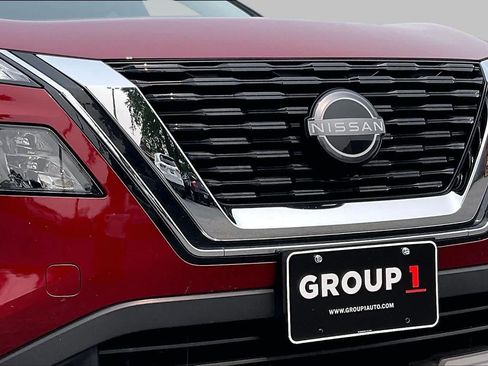Used 2023 Nissan Rogue S FWD image 29