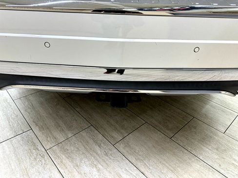 Used 2018 Mercedes-Benz GLS 450 4MATIC w/ Premium Package image 7