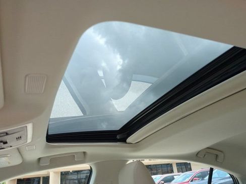 Certified 2025 Lexus ES 350 w/ Premium Package FWD image 19