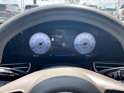 Used 2024 Hyundai Elantra SEL FWD image 19