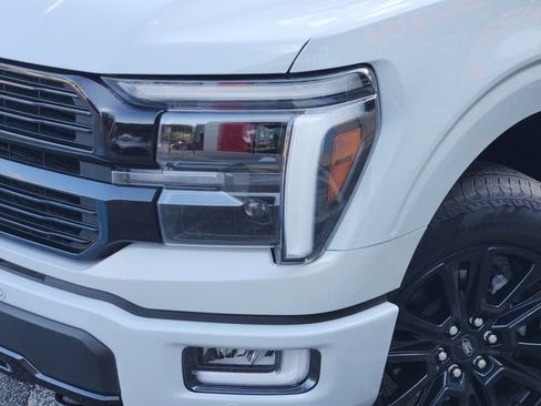 Used 2024 Ford F150 Platinum AWD/4WD image 7