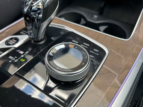 Used 2020 BMW X5 M50i image 58