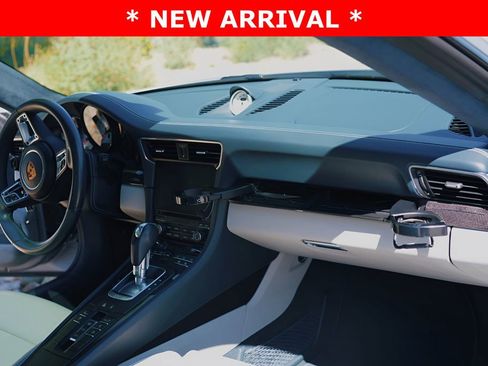 Used 2018 Porsche 911 Turbo S image 19