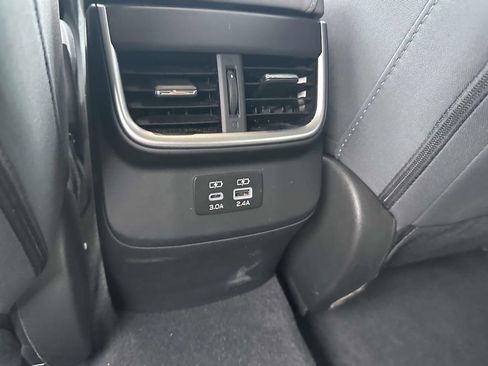 Certified 2024 Subaru Outback Premium AWD/4WD image 9