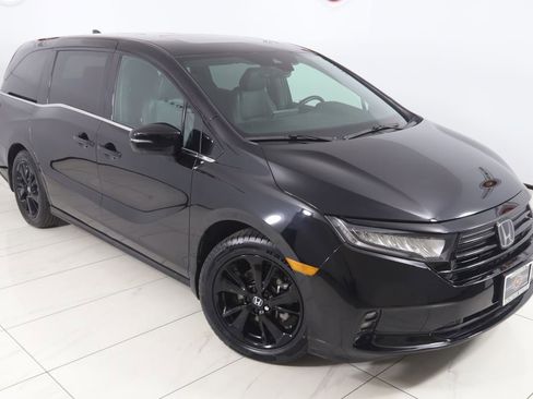 Used 2023 Honda Odyssey Sport image 18