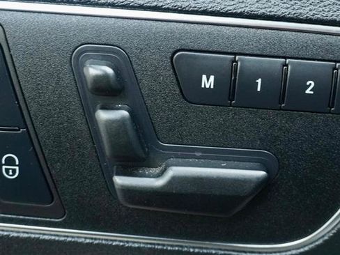 Used 2012 Mercedes-Benz E 350 4MATIC Sedan image 34