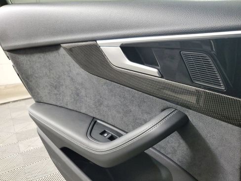 Used 2023 Audi S4 Premium Plus image 16