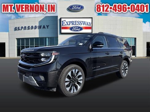 Used 2025 Ford Expedition Platinum w/ Driver's Package AWD/4WD image 10