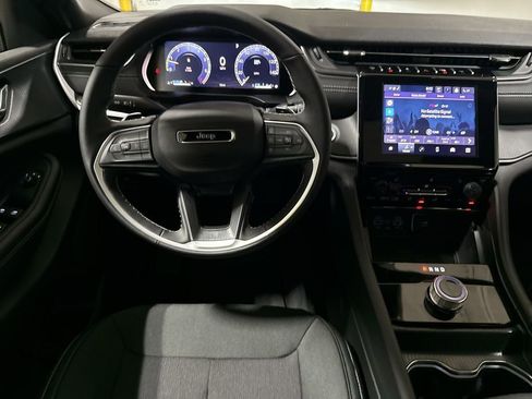 New 2026 Jeep Grand Cherokee L Laredo AWD/4WD image 11
