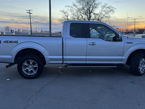 Used 2016 Ford F150 XLT w/ Equipment Group 302A Luxury image 9
