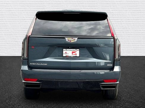 Used 2021 Cadillac Escalade Sport w/ Driver Assist Tech Package AWD/4WD image 5