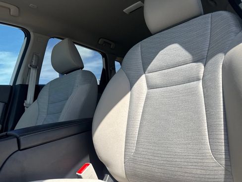 Certified 2023 Nissan Rogue SV FWD image 35
