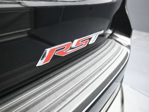 Used 2022 Chevrolet Tahoe RST w/ Luxury Package AWD/4WD image 10