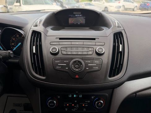 Used 2017 Ford Escape SE AWD/4WD image 7