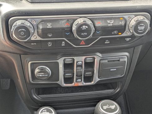 Used 2021 Jeep Wrangler Unlimited Sport image 23