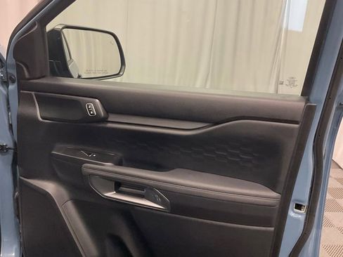 Used 2025 Ford Ranger XLT w/ FX4 Off-Road Package image 28