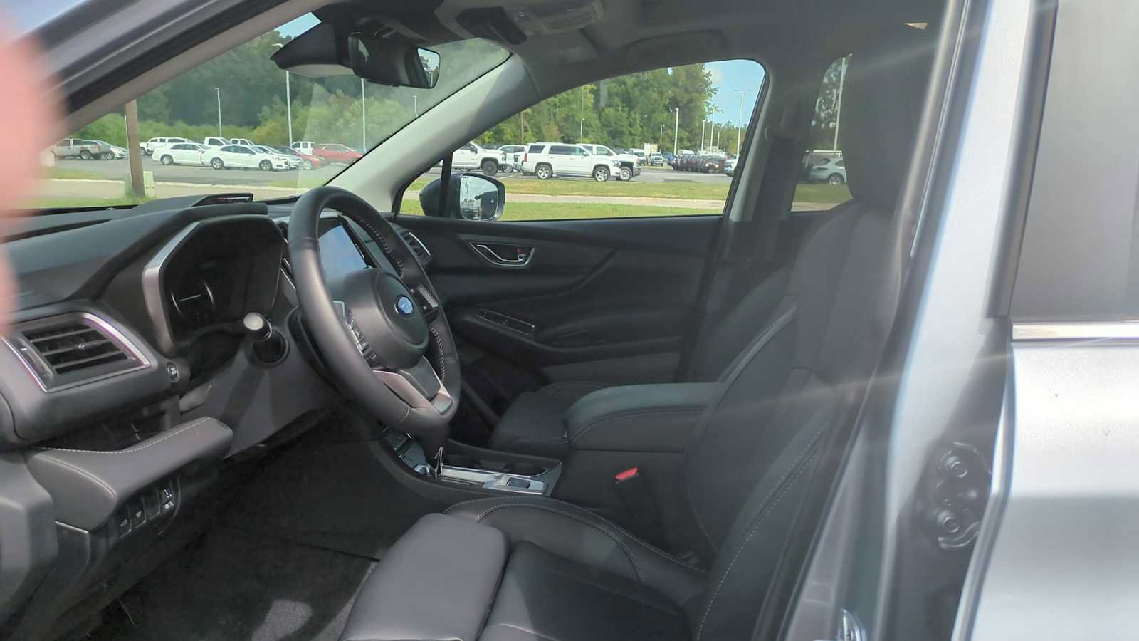 Certified 2025 Subaru Ascent Limited AWD/4WD image 28