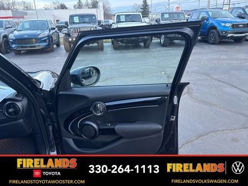 Used 2023 MINI Cooper S w/ Signature Upholstery Package image 35