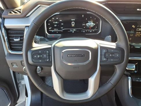 Used 2024 GMC Sierra 1500 Denali w/ Denali Reserve Package AWD/4WD image 11