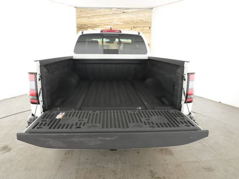 Used 2025 Nissan Frontier S w/ S Utility Package AWD/4WD image 5