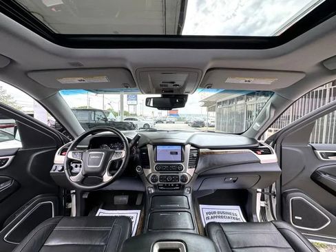 Used 2015 GMC Yukon XL Denali w/ Open Road Package image 16