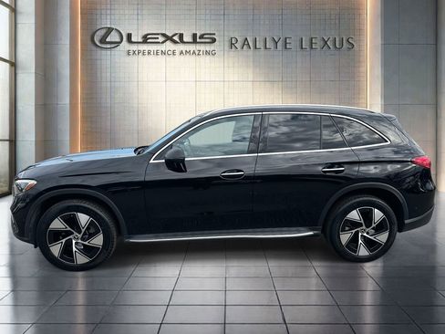 Used 2024 Mercedes-Benz GLC 300 4MATIC image 6