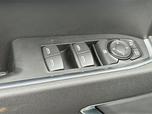 New 2026 GMC Sierra 1500 SLE w/ Preferred Package image 12