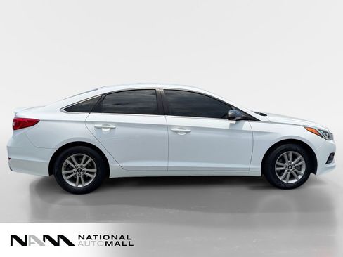 Used 2017 Hyundai Sonata SE FWD image 6