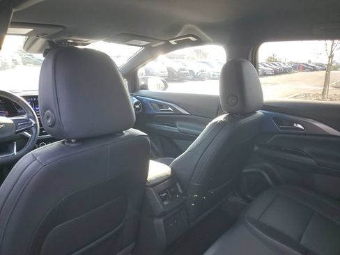 Certified 2024 Chevrolet Equinox EV LT FWD image 10