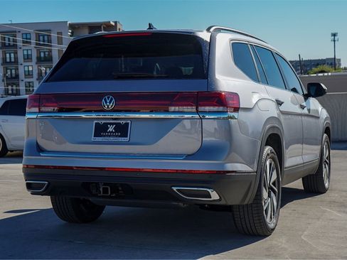 New 2026 Volkswagen Atlas SE image 7