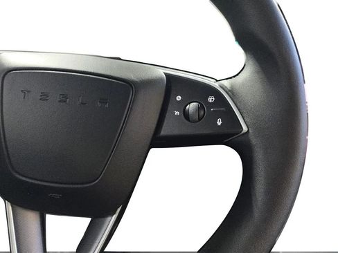 Used 2025 Tesla Model 3 Long Range image 26