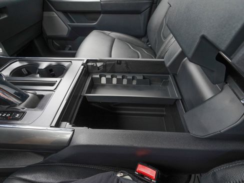 Used 2022 Ford F150 XLT w/ Equipment Group 302A High image 28