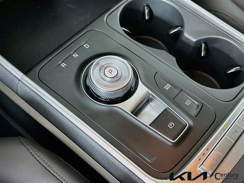 New 2026 Kia Carnival LXS FWD image 12