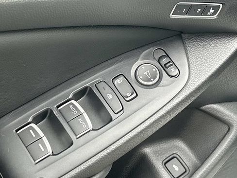 Used 2020 Honda Accord EX-L image 18