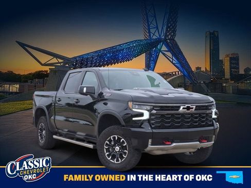 Used 2024 Chevrolet Silverado 1500 ZR2 w/ Technology Package AWD/4WD image 1