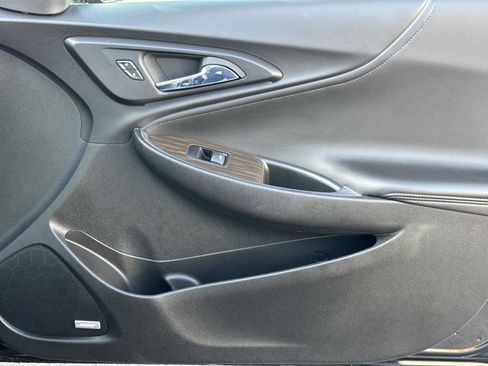 Used 2023 Chevrolet Malibu LT image 18