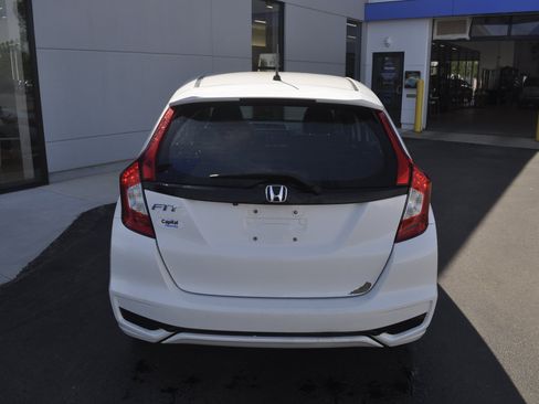 Used 2018 Honda Fit LX image 3