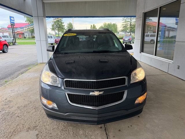 Used 2012 Chevrolet Traverse LS FWD image 3