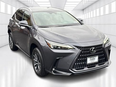 Certified 2023 Lexus NX 250 AWD image 3