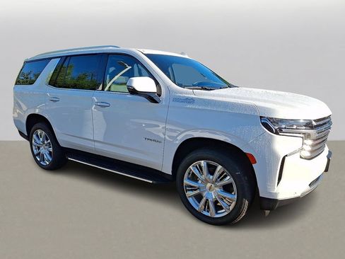 Used 2023 Chevrolet Tahoe High Country AWD/4WD image 3