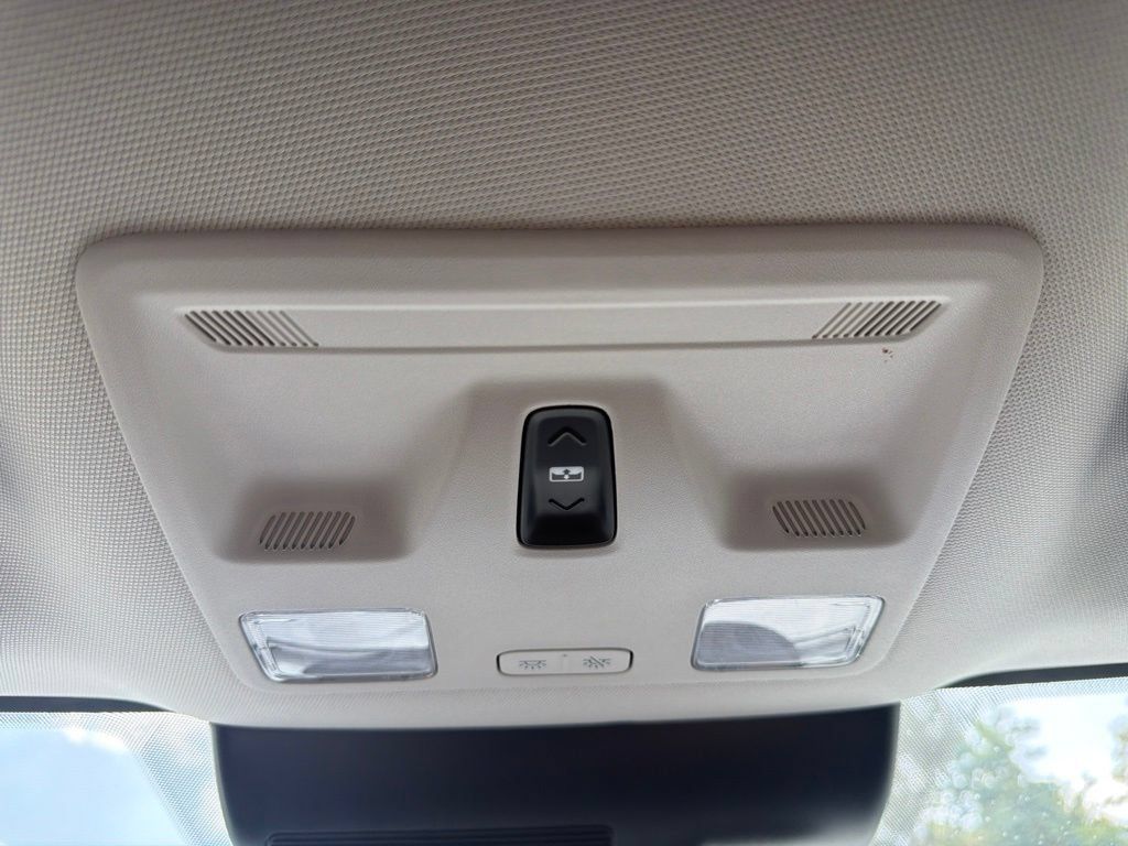 Used 2024 Ford Maverick Lariat w/ Black Appearance Package FWD image 41