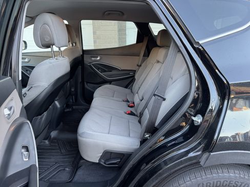 Used 2018 Hyundai Santa Fe Sport w/ 2.4L Value Package 02 image 24