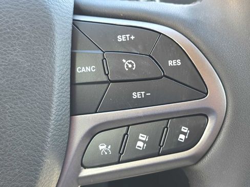 Used 2022 Jeep Cherokee Limited w/ Elite Package image 29