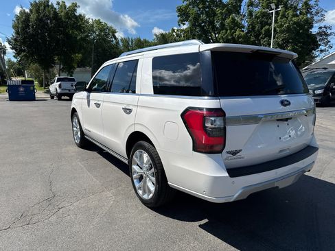 Used 2018 Ford Expedition Platinum AWD/4WD image 5