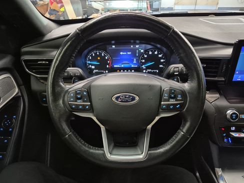 Used 2020 Ford Explorer Limited RWD image 30