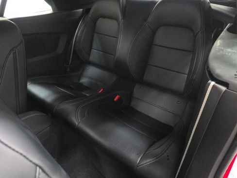 Used 2025 Ford Mustang GT Premium image 17