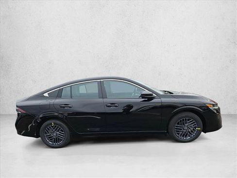 New 2026 Nissan Sentra SV image 5