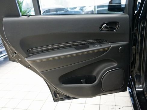 Used 2023 Dodge Durango R/T w/ Hemi Orange Plus Package image 50