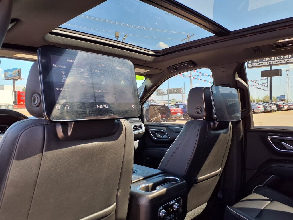 Used 2021 GMC Yukon SLT w/ SLT Premium Package RWD image 16