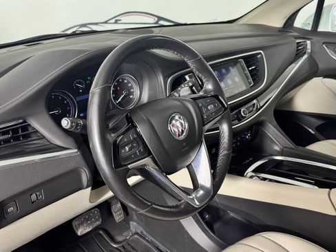 Used 2023 Buick Enclave Essence AWD/4WD image 12